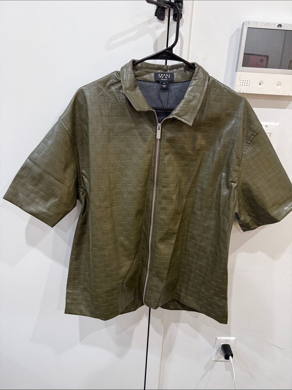 Boohoo Mens Olive Green Short-Sleeve Zip Front Shirt Jacket